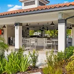 Ground-Floor Condo Next To Vista Cay Clubhouse And Pool!