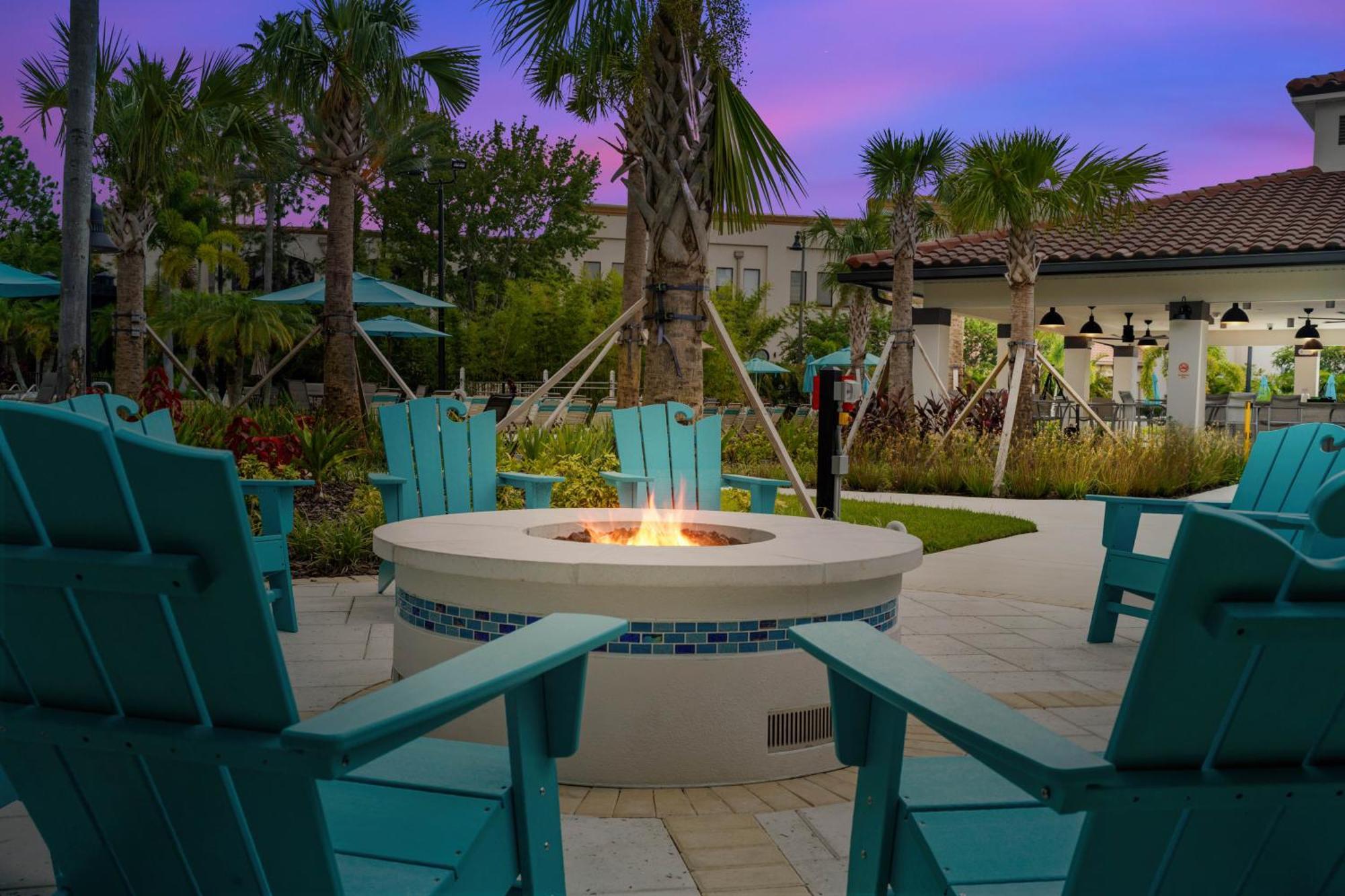 Ground-floor Next To Vista Cay Clubhouse And Pool! Orlando